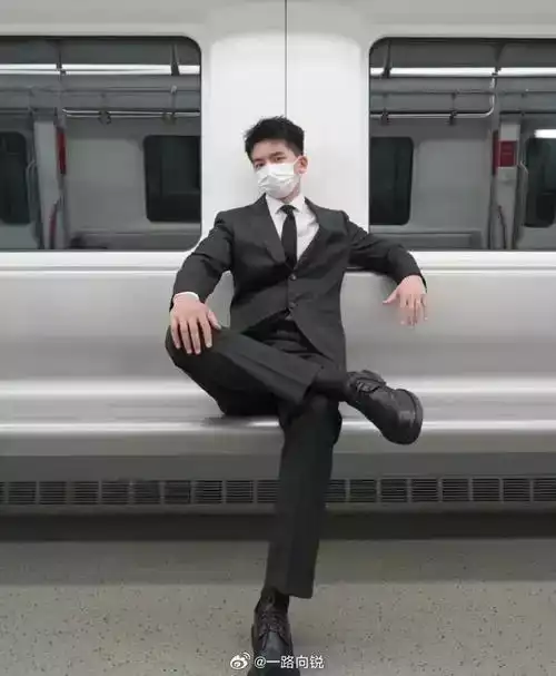 黄晨曦